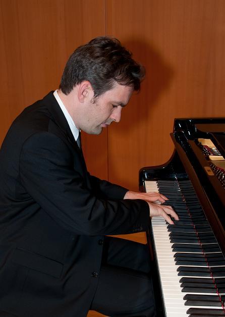 Tobias Stork, Klavier
